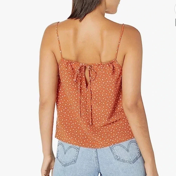 Levi's NWT Camila Tie Back Camisole Tank Top Size L - Picture 3 of 7